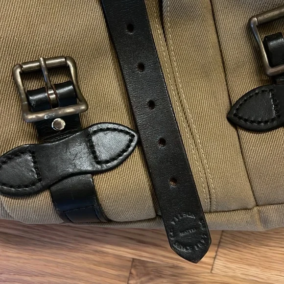 Filson Rugged Twill Rucksack Tan - Picture 6 of 16